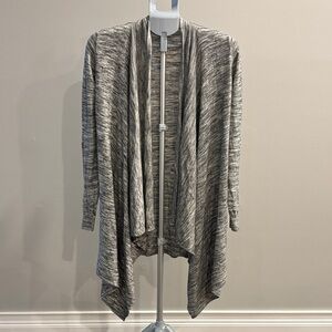 Liz Lange Maternity Gray Open Front Sweater